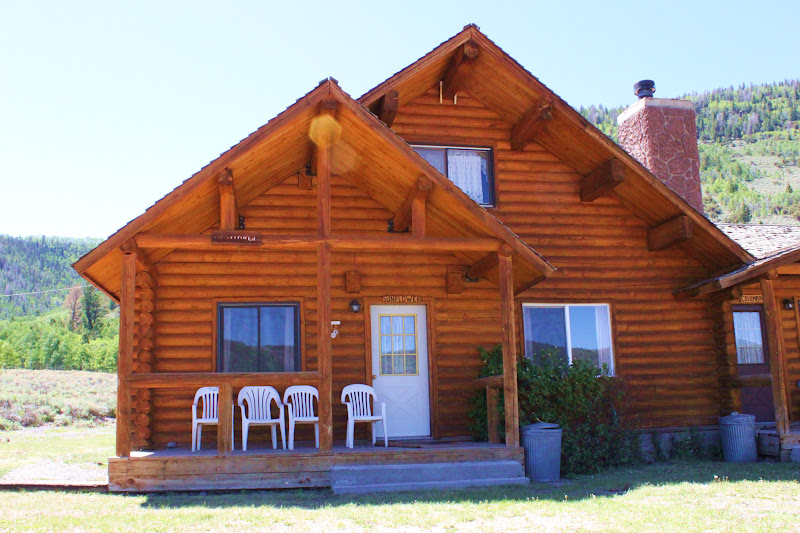 Rental Cabins At Fish Lake Utah Sunflower 10 Person Deluxe Cabin
