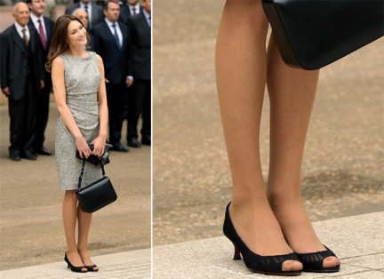 calça da cor da pele