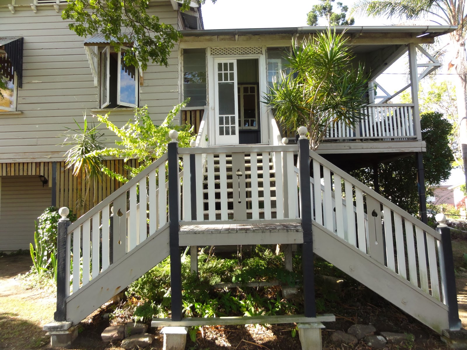 Luxaflex Australia Selling Houses Australia Run down family home