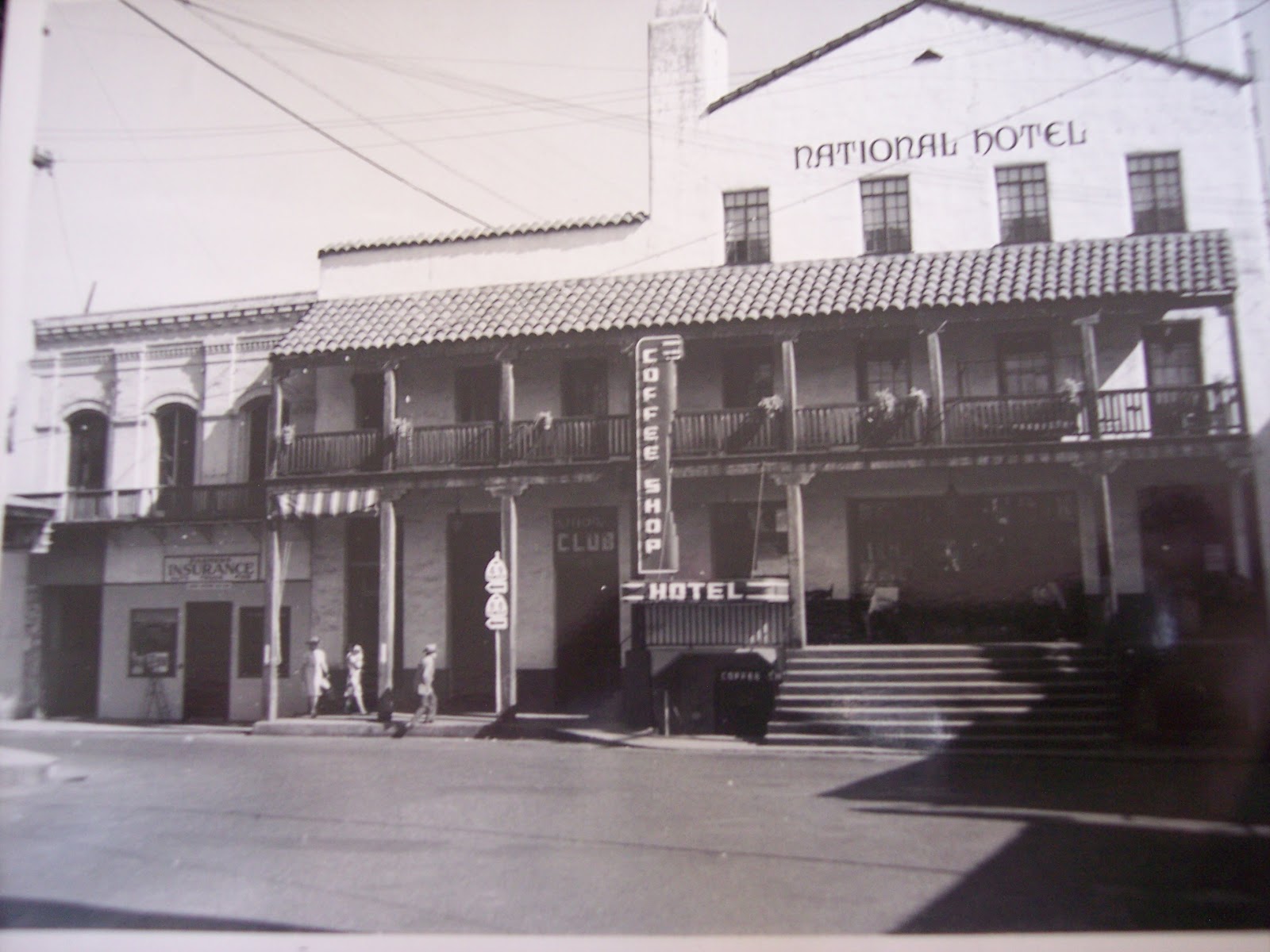 gold country girls National Hotel (The Louisiana House), Jackson