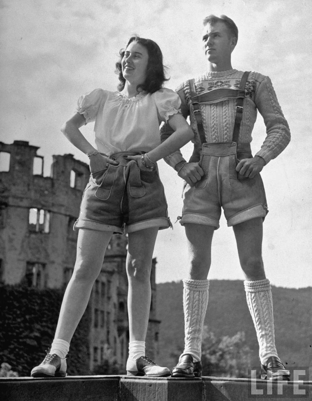 Life Through Walter Sanders' Lens vintage everyday