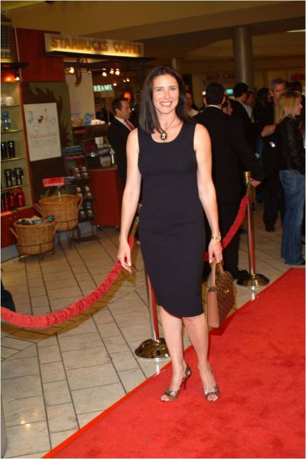 Mimi Rogers Pictures Gallery - Celebs Pics Zone