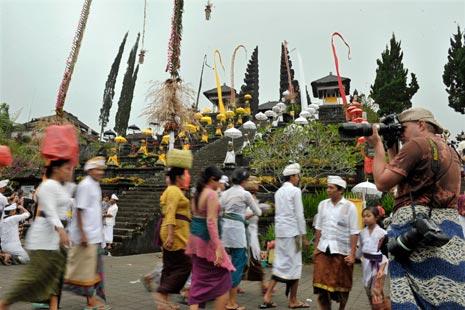 Negara-Negara Paling Bahagia Tahun 2012