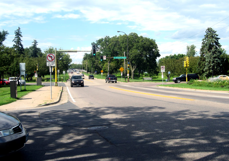 twin city sidewalks: Sidewalk of the Week: Cedar Avenue and Edgewater  Boulevard