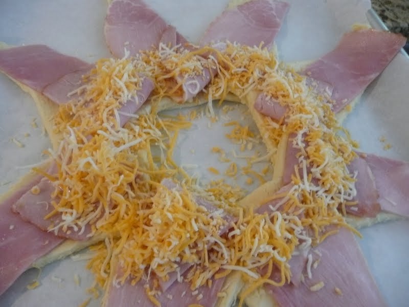 The Grubery Ham & Cheese Crescent Wreath Recipe