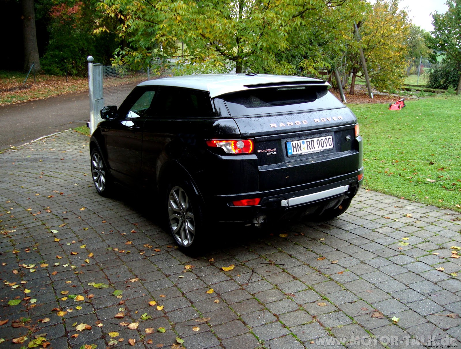 Dsc05950 Evoque TD4 in Baltic Blue abgeholt Range Rover Evoque Dsc05950 Evoque TD4 in Baltic Blue abgeholt Range Rover Evoque