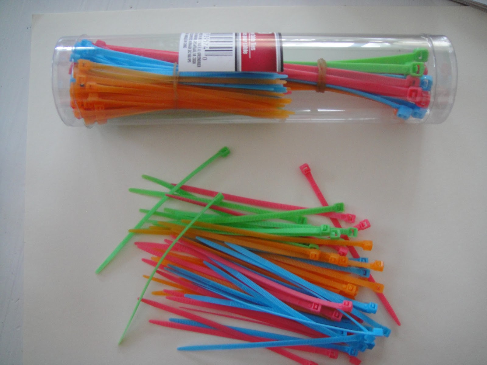 The Honey Hut Tried It ZipTie Heart Garland.