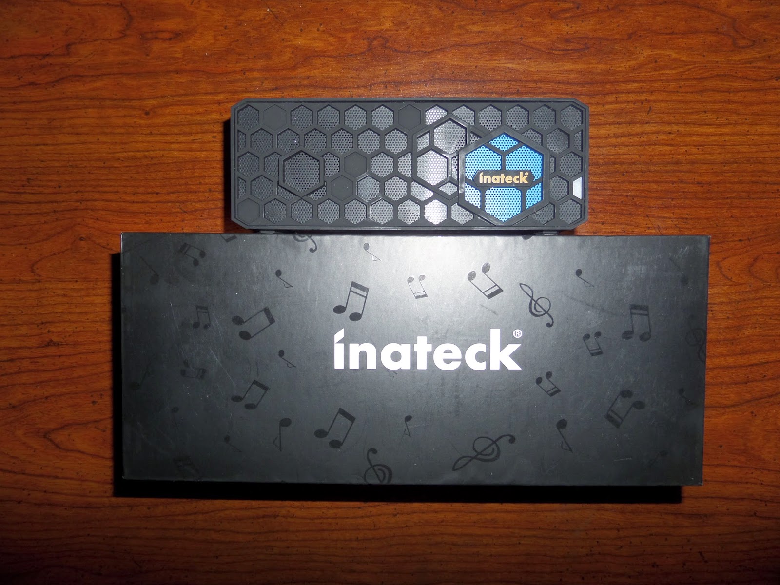 Inateck Bluetooth Speaker Inateck Bluetooth Speaker