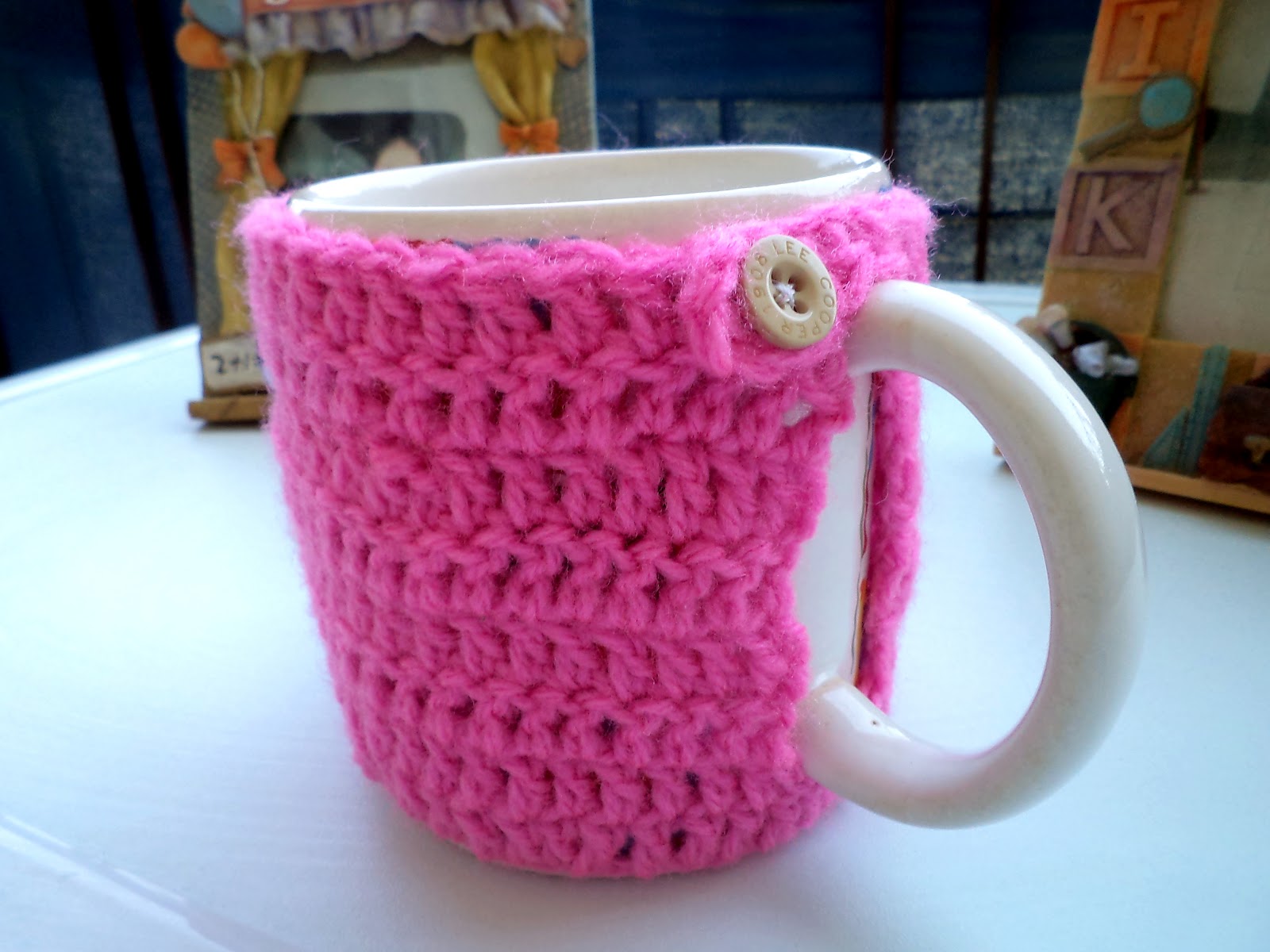 BECK to Vintage Crochet Mug Cover again..))