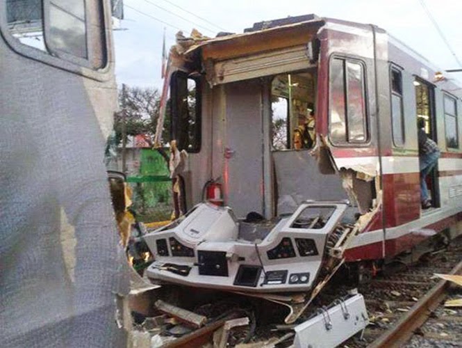 29 heridos por choque de frente de tren ligero en Guadalajara Al Minuto