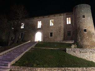 IL CASTELLO DI SAN BARBATO