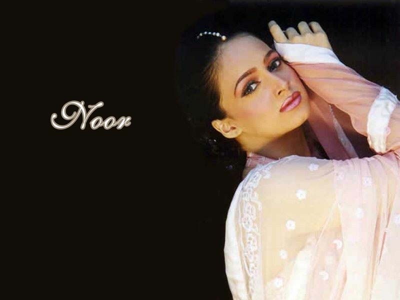 Noor - profile, interview & pictures | Hollywood Gossip