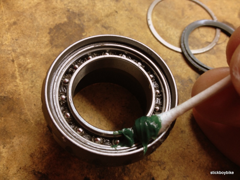 stickboybike Getting the most out of your SRAM GXP bottom bracket.