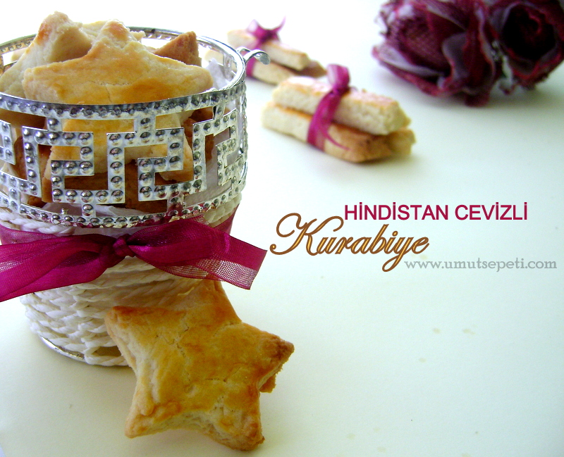 HİNDİSTAN CEVİZLİ KURABİYE