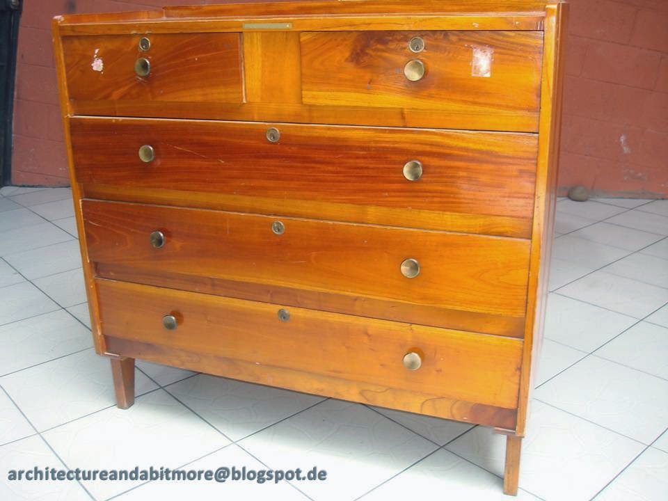 Architecture and a bit more Dresser renovation