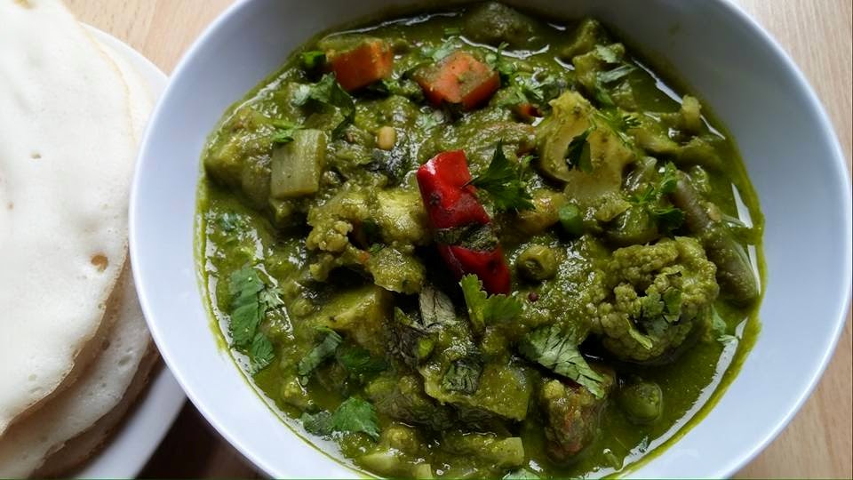 Just for Foodies!! Vegetable Korma with Spinach