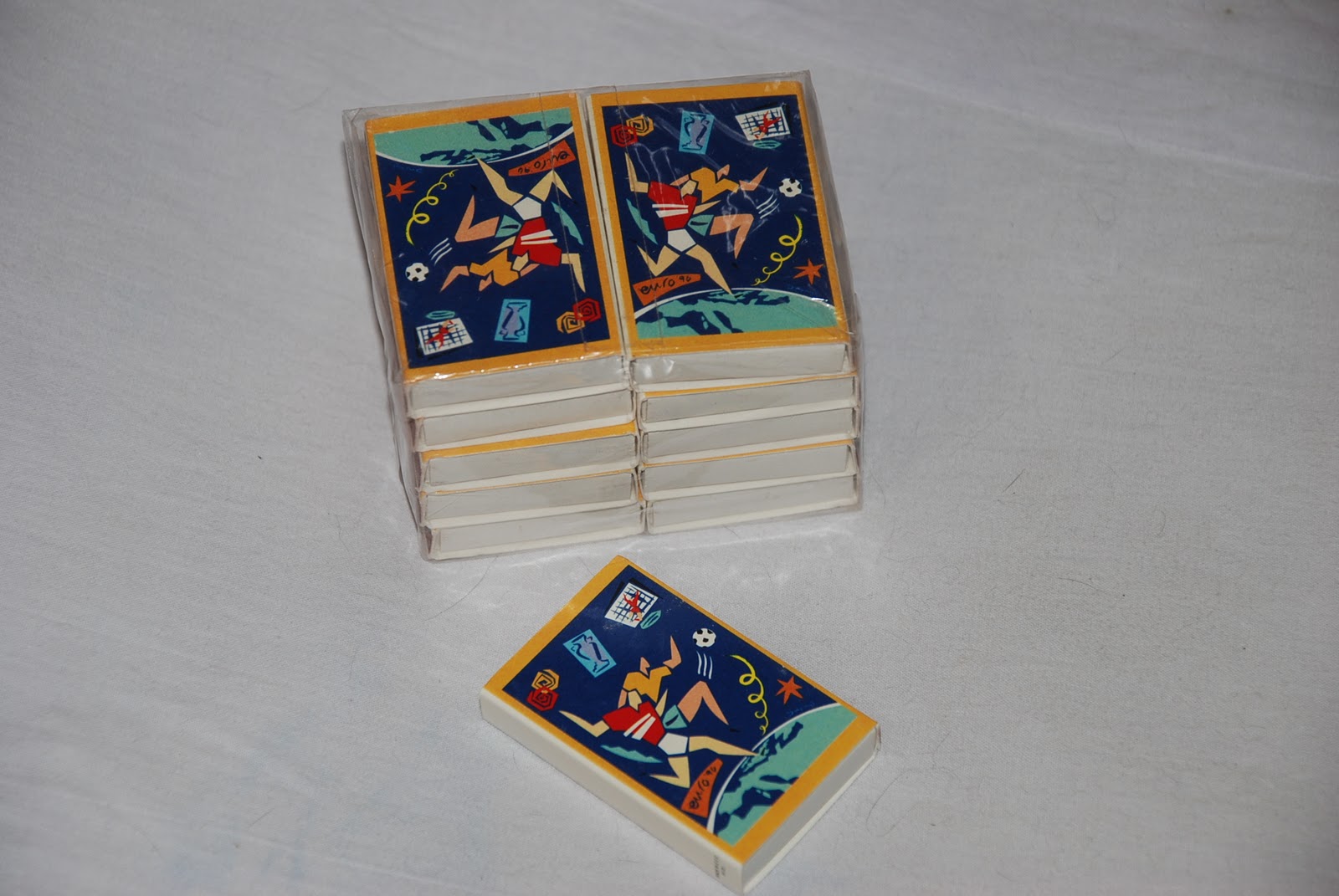 MATCHBOXES AND LABELS COLLECTION DOZEN MATCHBOXES