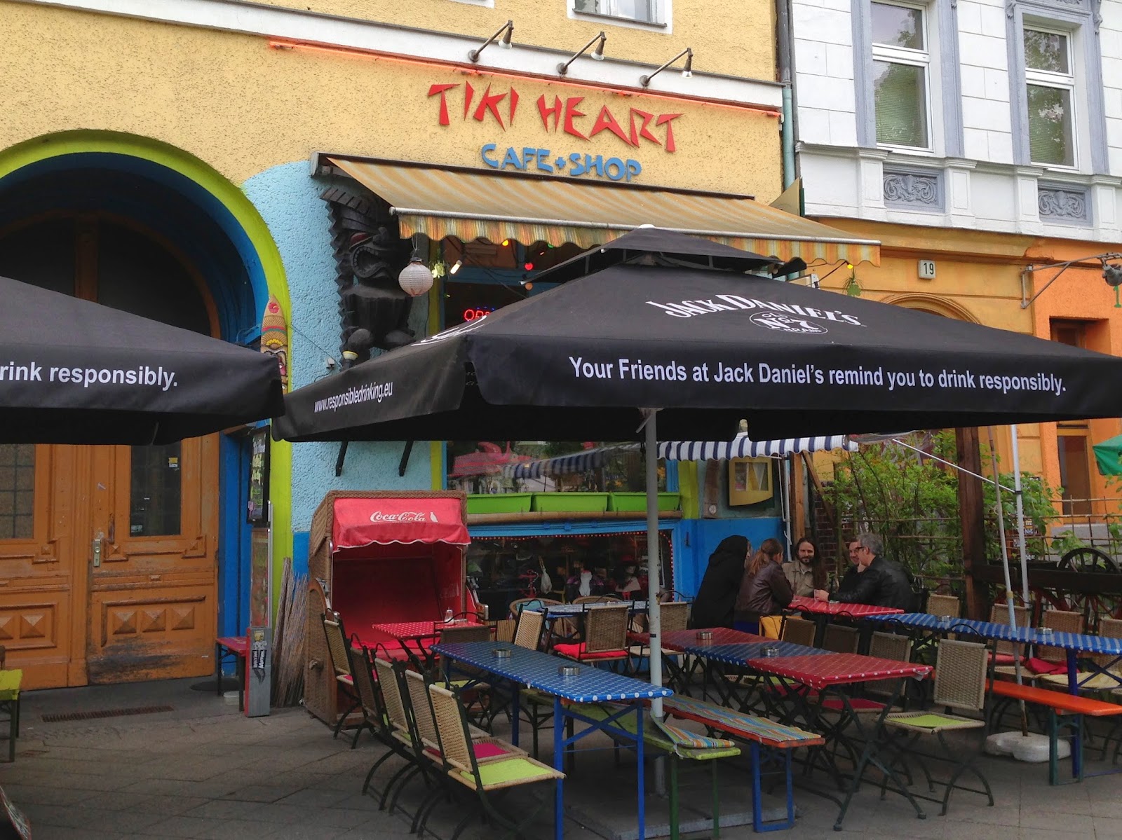 Berlin Berlin Tiki Heart Café