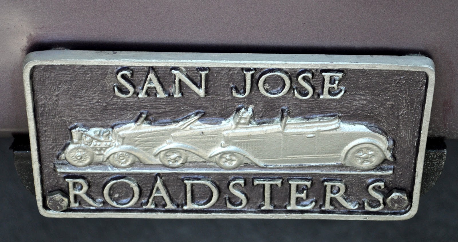 Classic Cars Authority car club plaques caught my attention, the first