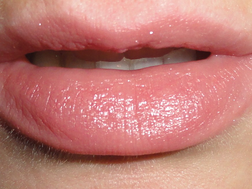 Katey Lewis Baby Lifestyle Beauty Some Mac And Nars Lipstick Swatches
