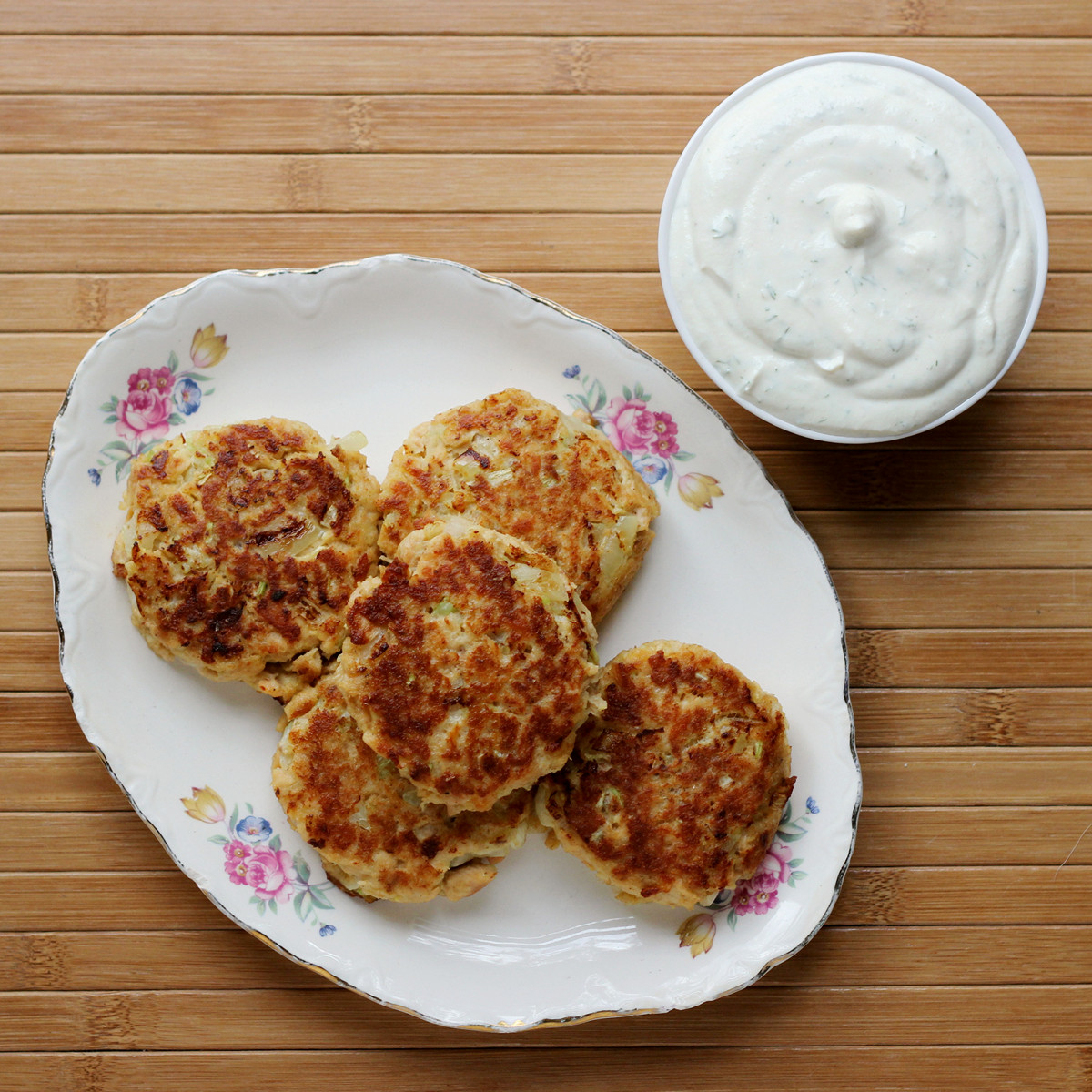 Cookistry Salmon Croquettes with Dill Sauce