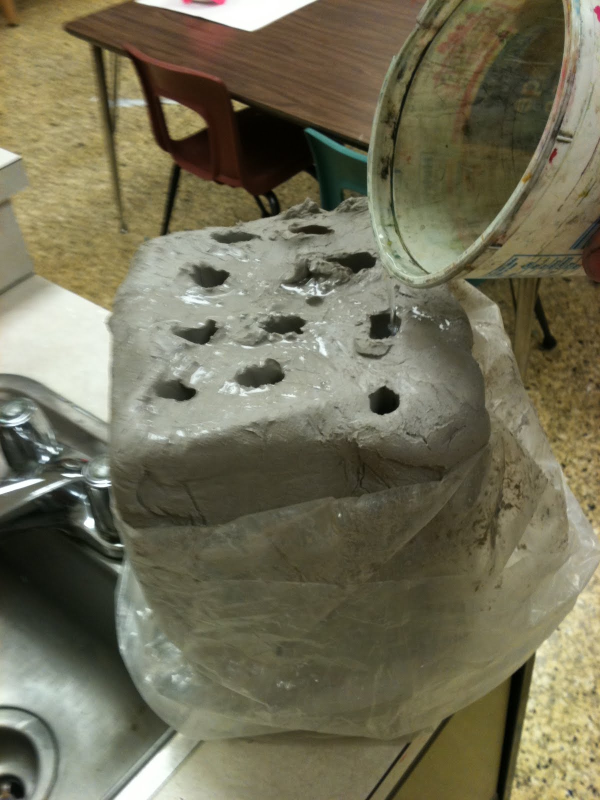 Art Moments Rehydrating Clay