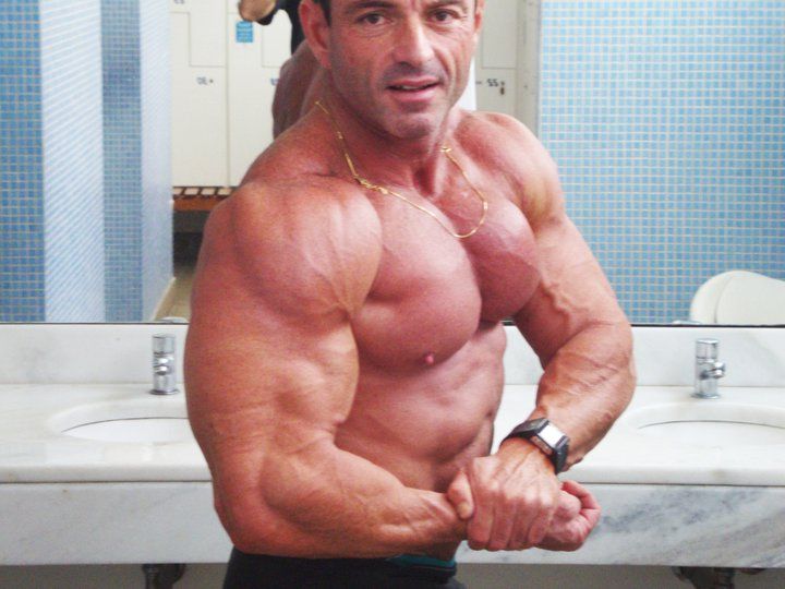 Liz Vago