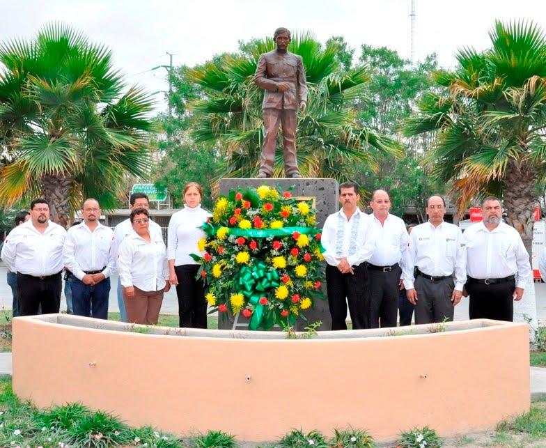 Benjamín Galván Gómez Obra y vida de Maclovio Herrera, es recordada en