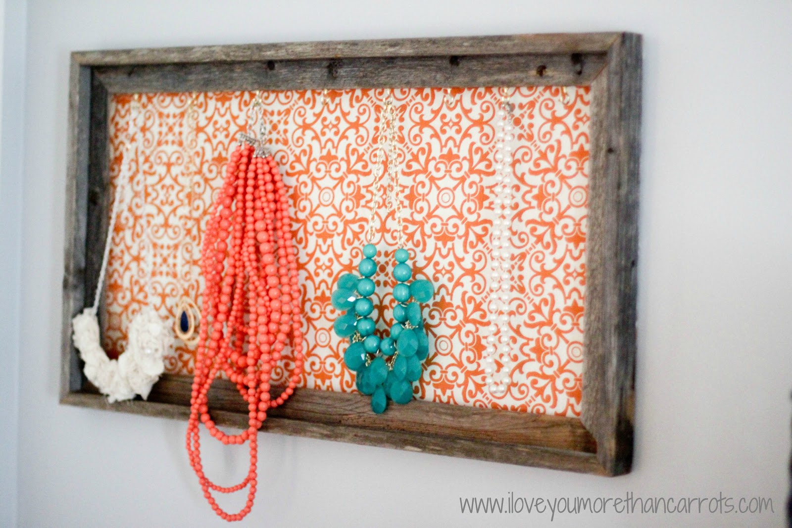 I Love You More Than Carrots DIY Open Frame Necklace Hanger {For Under
