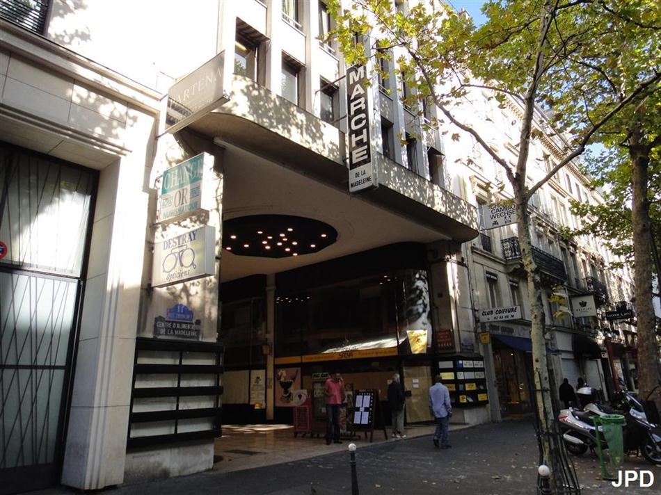 Parisbiseart Le marché de la Madeleine Le Palacio de la Madeleine