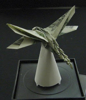 origami o  papiroflexia con billetes de dólar