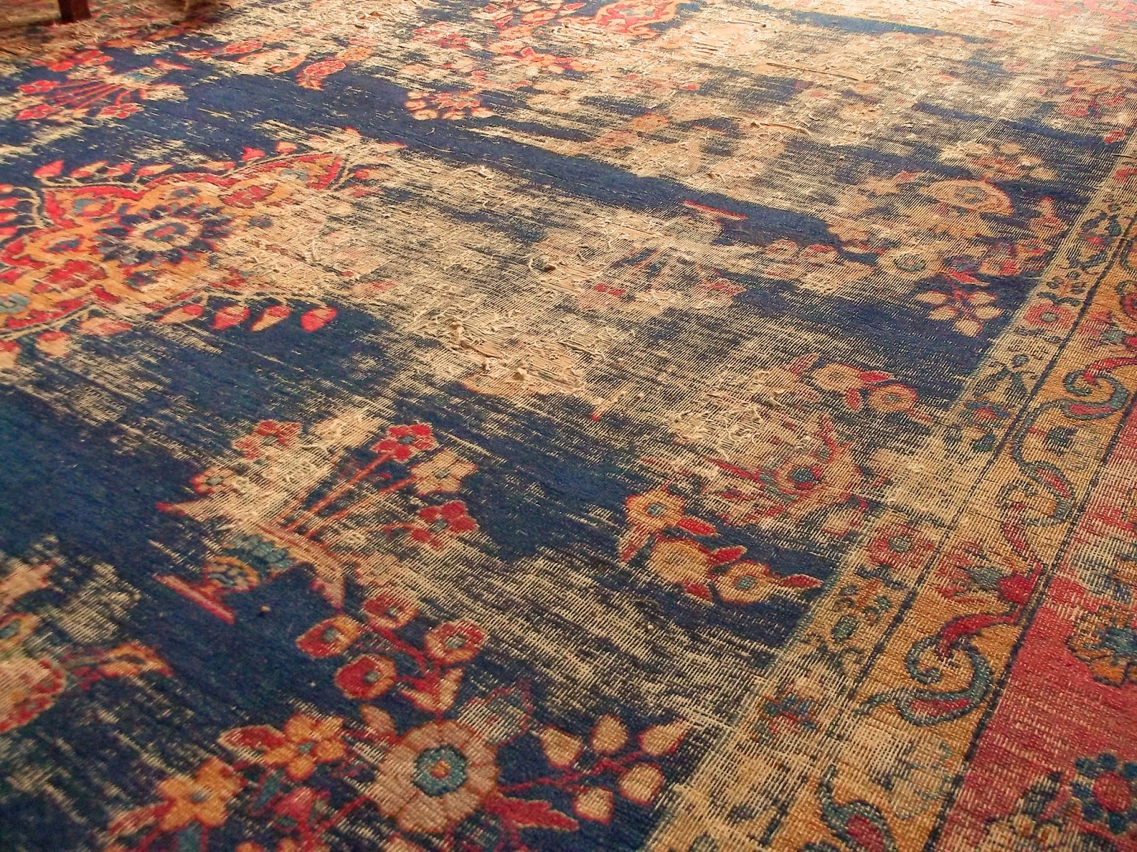 thread bare (With images) Vintage carpet, Bohemian rug, Vintage