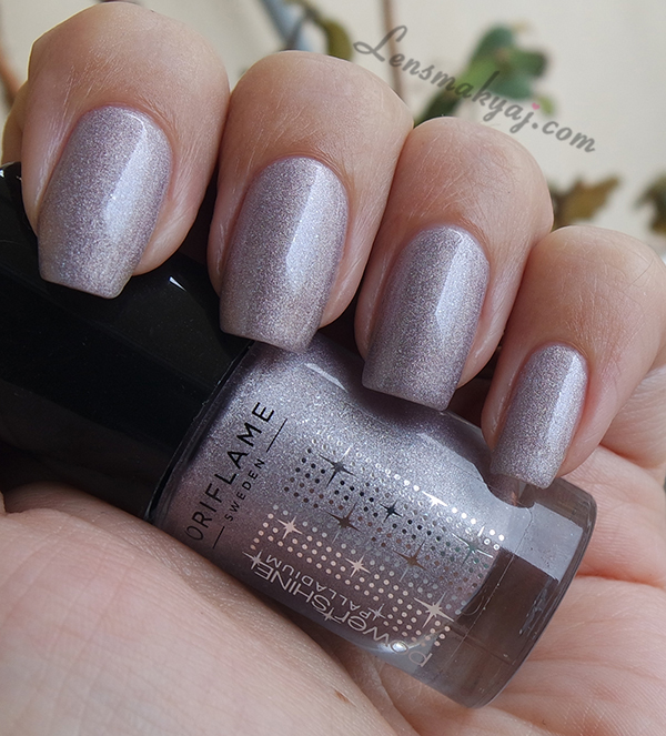 Oriflame Reflecting Silver