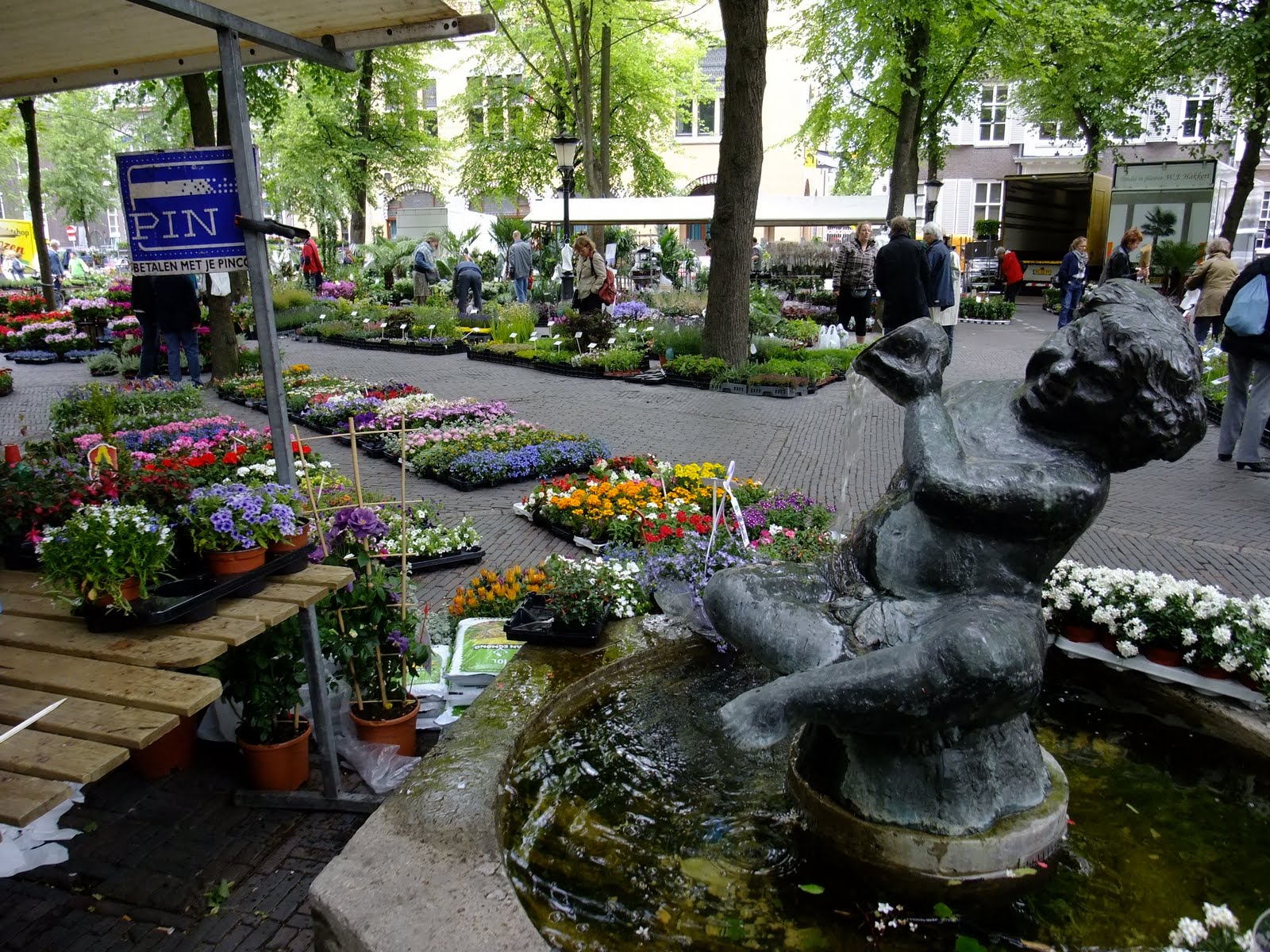 Flower market in Utrecht, Holland