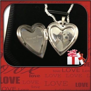 Be my Valentine gift guide -PicturesOnGold.com : Sterling Silver Valentine "Sweetheart" Heart Locket Jewelry review 