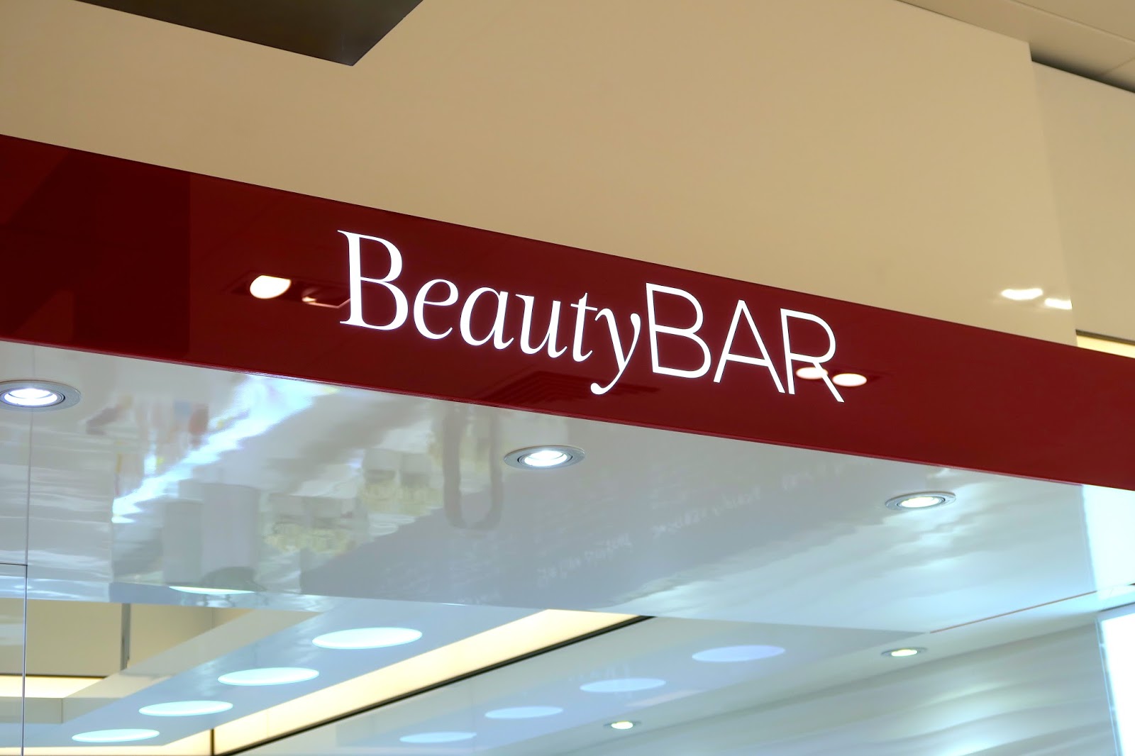 clarins beauty bar