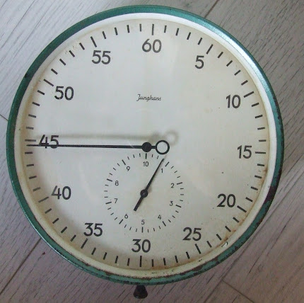 COMPTEUR DE TEMPS  CHRONOMETRE  JUNGHANS