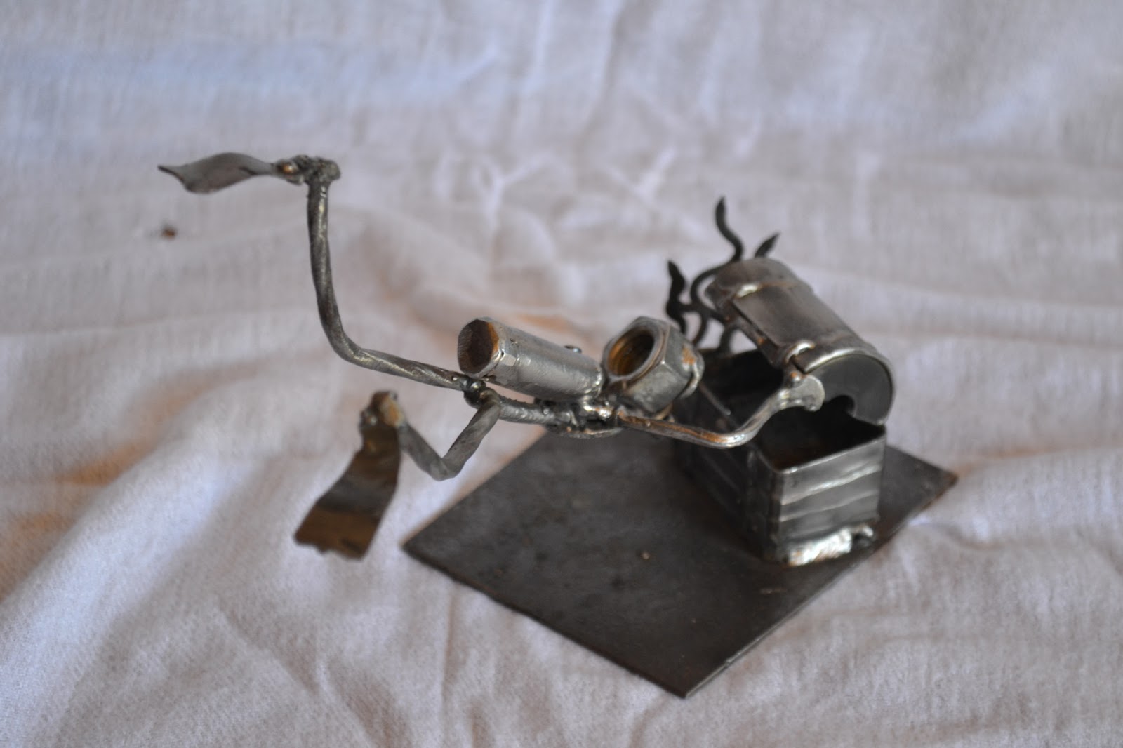 ESCULTURAS CON CHATARRA ARTE RECICLADO