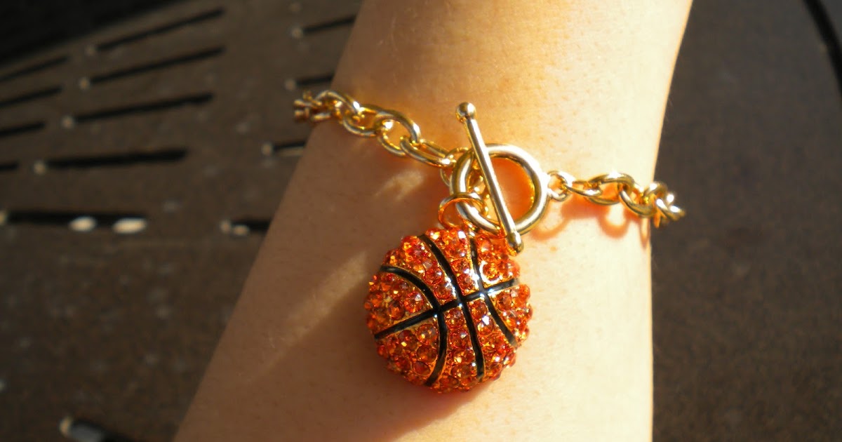 The Style Ref The Fashion Authority for Work, Play & Gameday