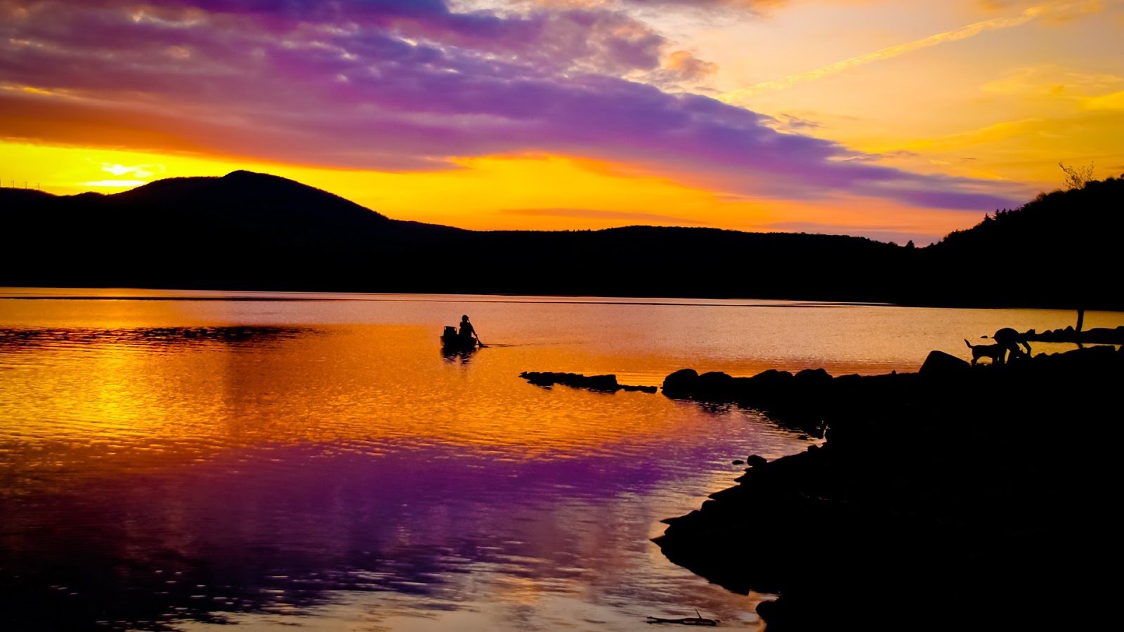 http://3.bp.blogspot.com/-FAPVXbWF-p8/UQNGerELZjI/AAAAAAAAL2w/lUIOcvaomA4/s1600/landscapes-wallpapers-hd+(3).jpg