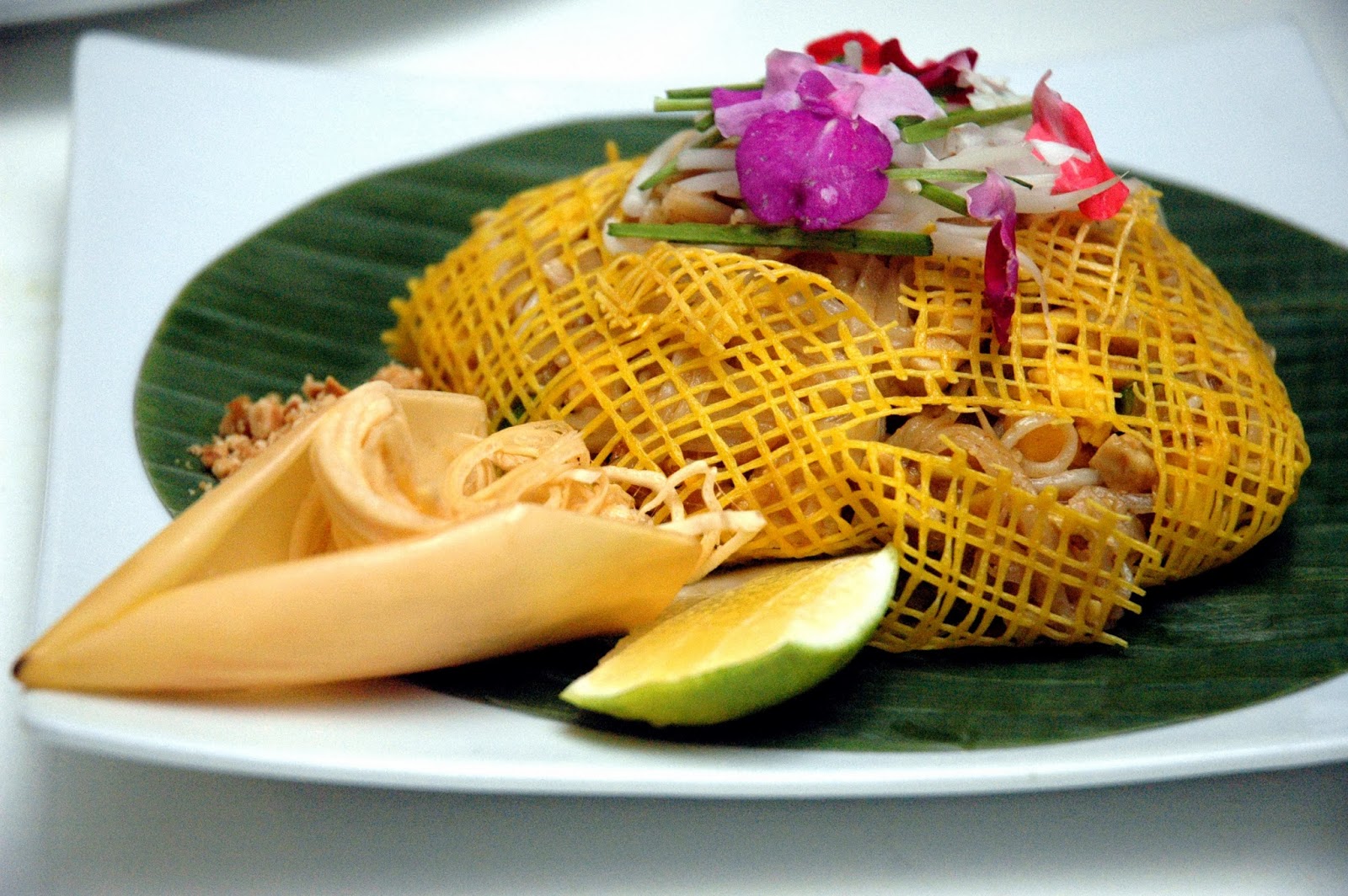 DUDE FOR FOOD: The Way To Authentic Thai Flavors Start ...