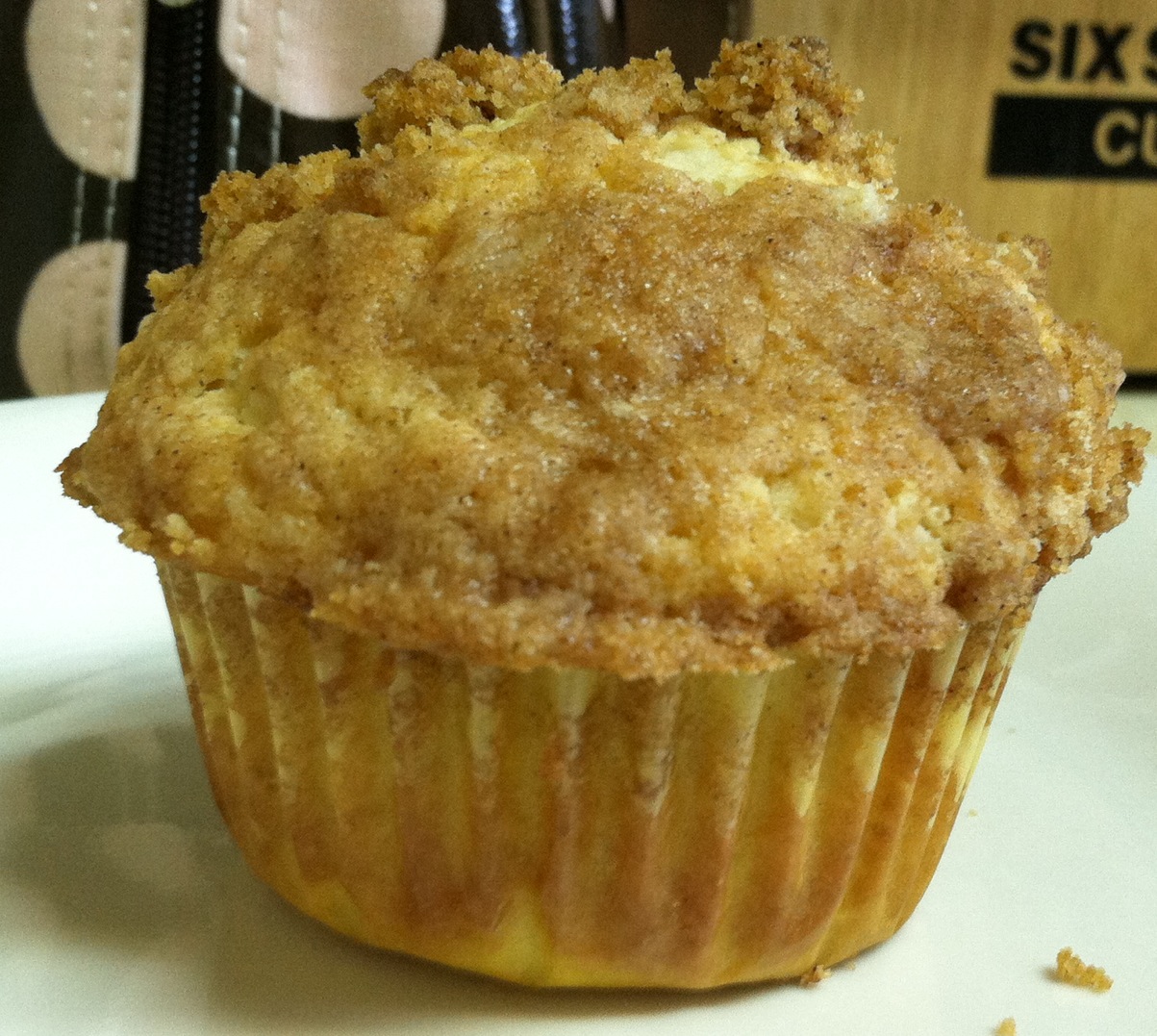Once Upon A Crockpot Bisquick Coffee Cake Muffins
