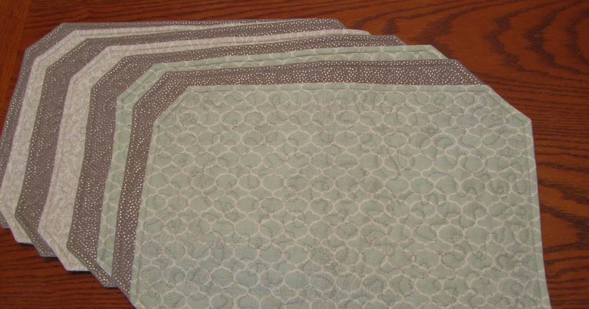 Be Creative Every Day! Reversible Placemat Tutorial