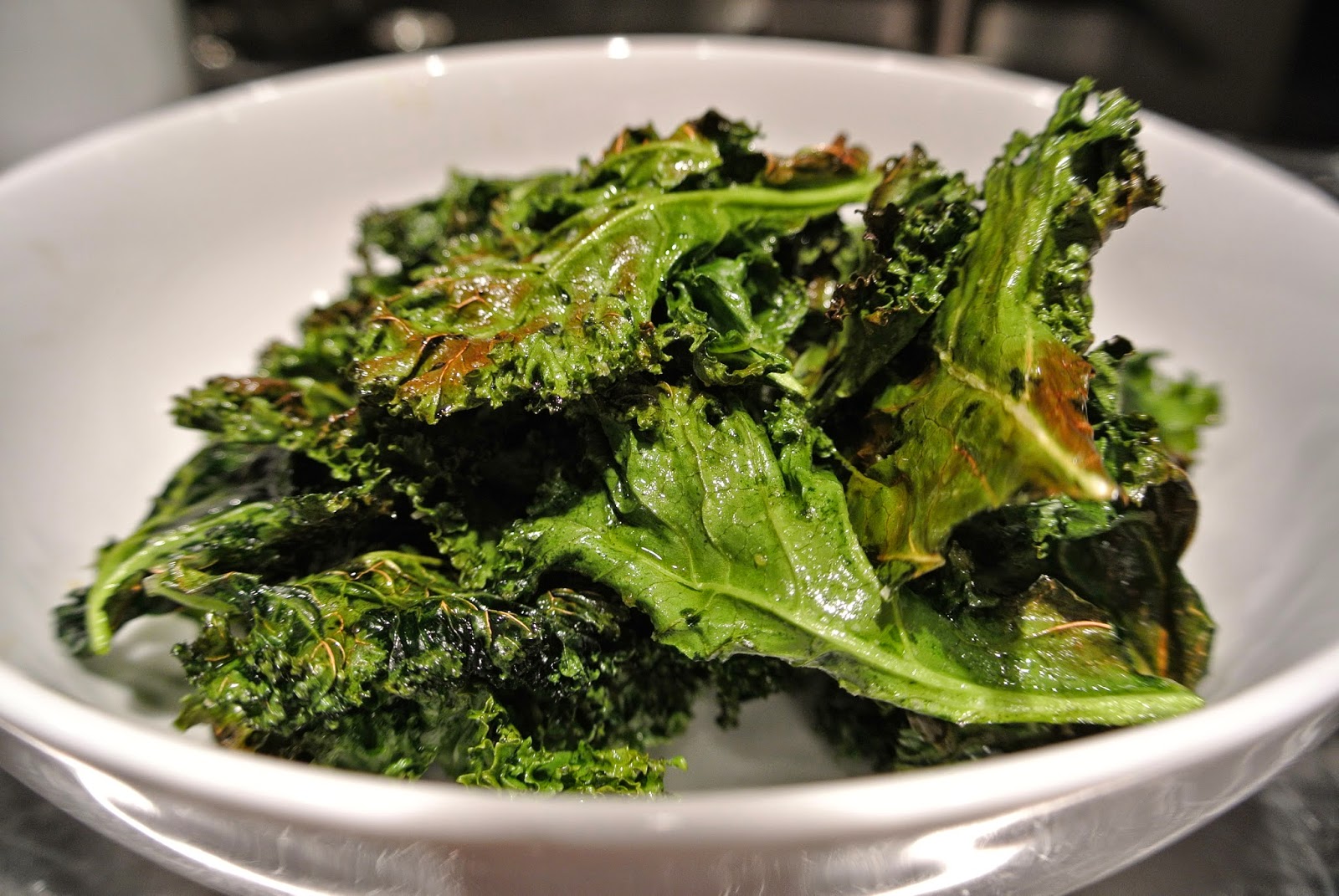 WIFELIFE Kale Chips (recipe)