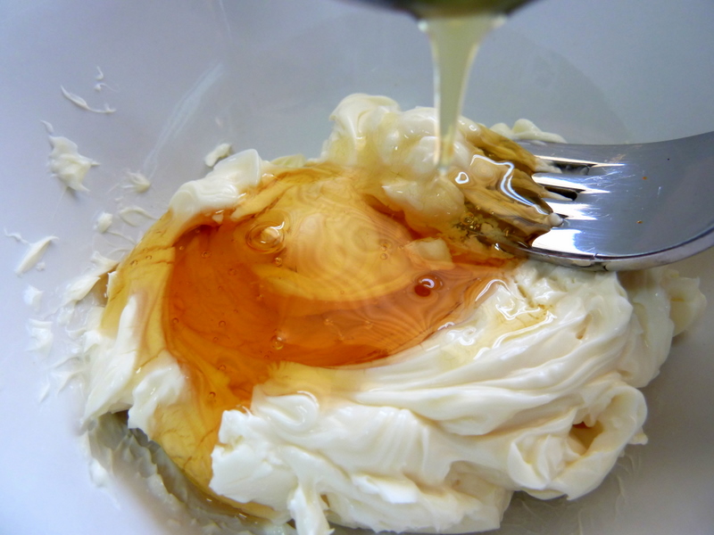 Cookin' Cowgirl Toasted Walnut Honey Cream Cheese Spread