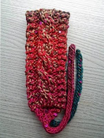 http://fanofstuff.com/summer-twirl-headband-with-i-cord-ties-free-knitting-pattern/