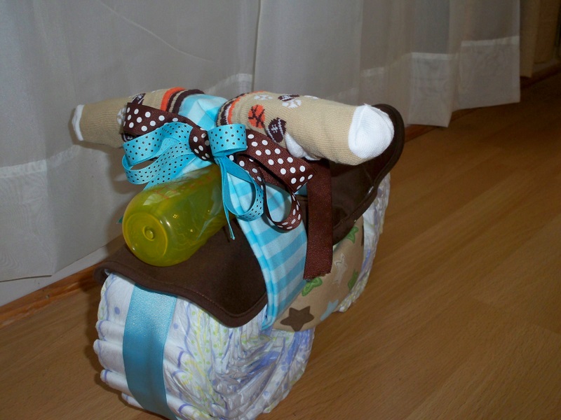GreenKids Boutique Motorcycle Diaper Cake Tutorial
