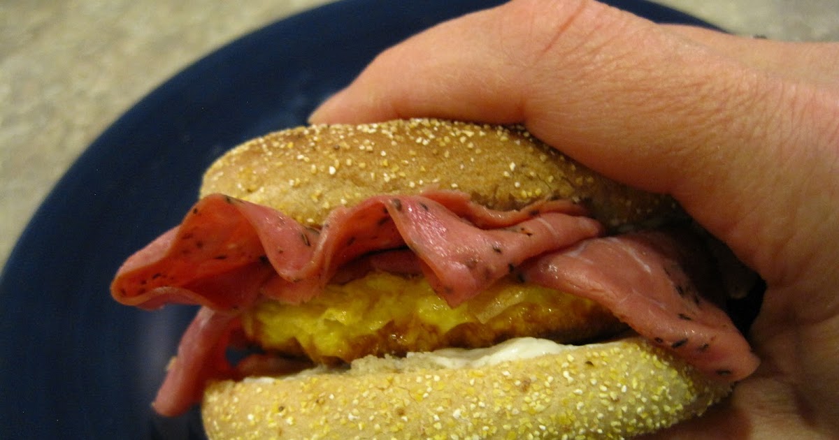 Losing It In The Kitchen Skinny Egg Muffin / Bagel