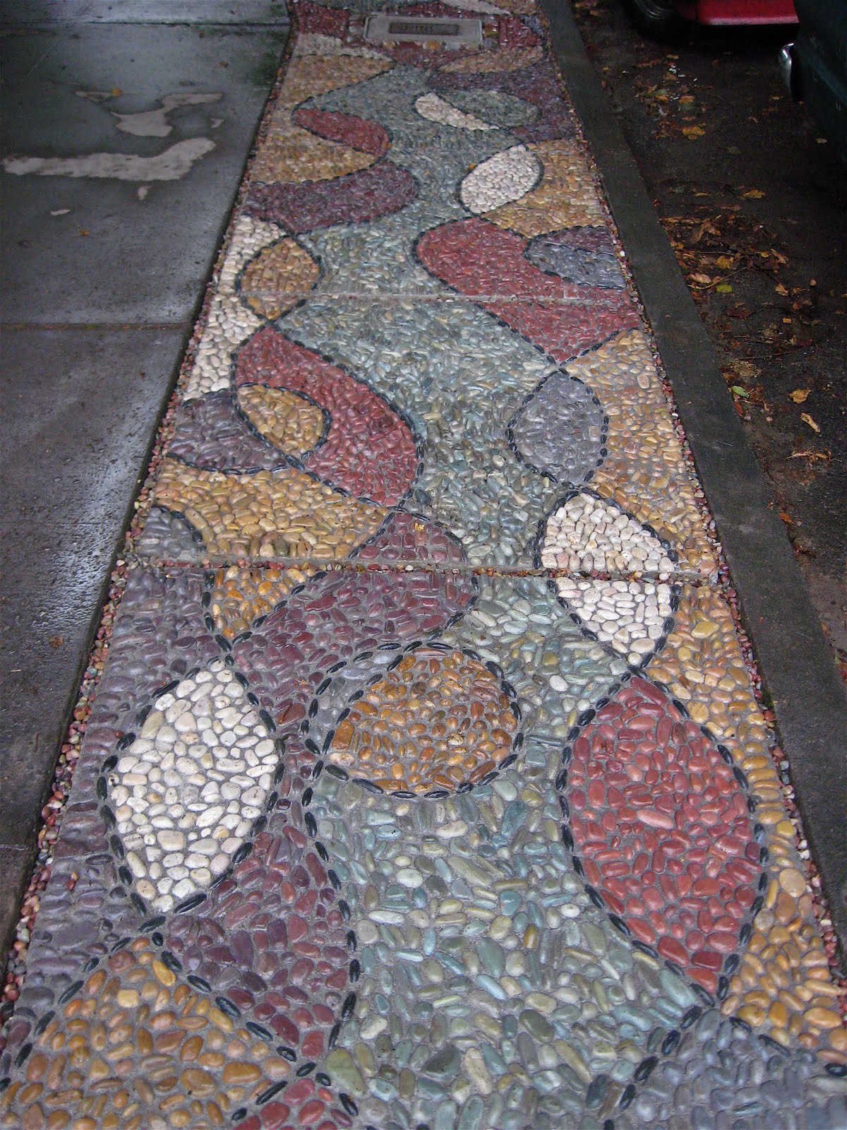 Jeffrey Bale's World of Gardens Building a Pebble Mosaic Stepping Stone