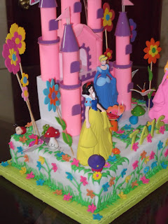 MAGIN CAKES : TORTA DE PRINCESAS